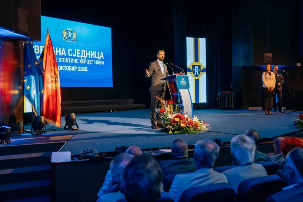 Milatović: Herceg Novi je kroz istoriju učio sve nas da se na granici brani sloboda, a pod mimozom čuva dostojanstvo
