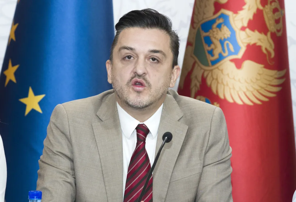 Vuković: Očekujemo veliko interesovanje građana za državne obveznice, mogućnost pro&scaron;irenja do 100 miliona eura