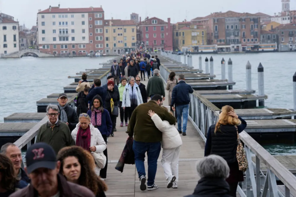 Vlasti Venecije otvorile most do ostrva gdje su sahranjene poznate ličnosti