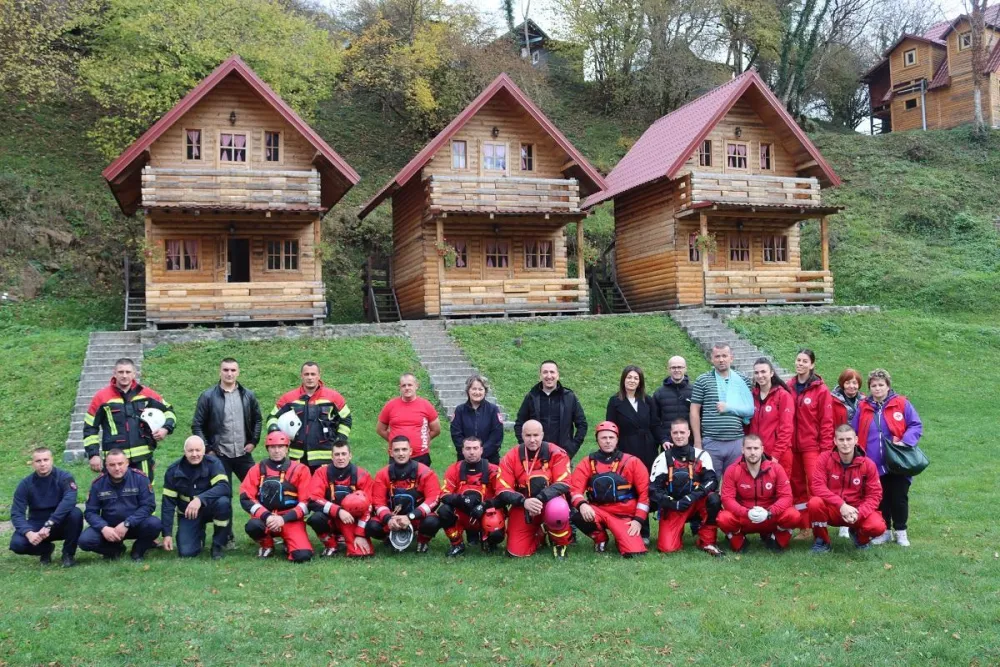 ) Podr&scaron;ka EU Plužinama i Foči, u jačanju turizma i sigurnosti turista: Održana vježba &bdquo;Drina 2025.&ldquo;