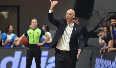 Andrej Žakelj