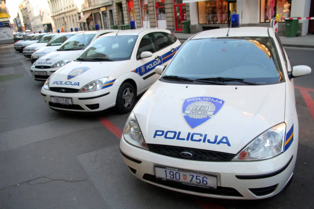 Hrvatski ministar smijenio funkcionera zbog podr&scaron;ke huliganima koji su upali na Dane srpske kulture