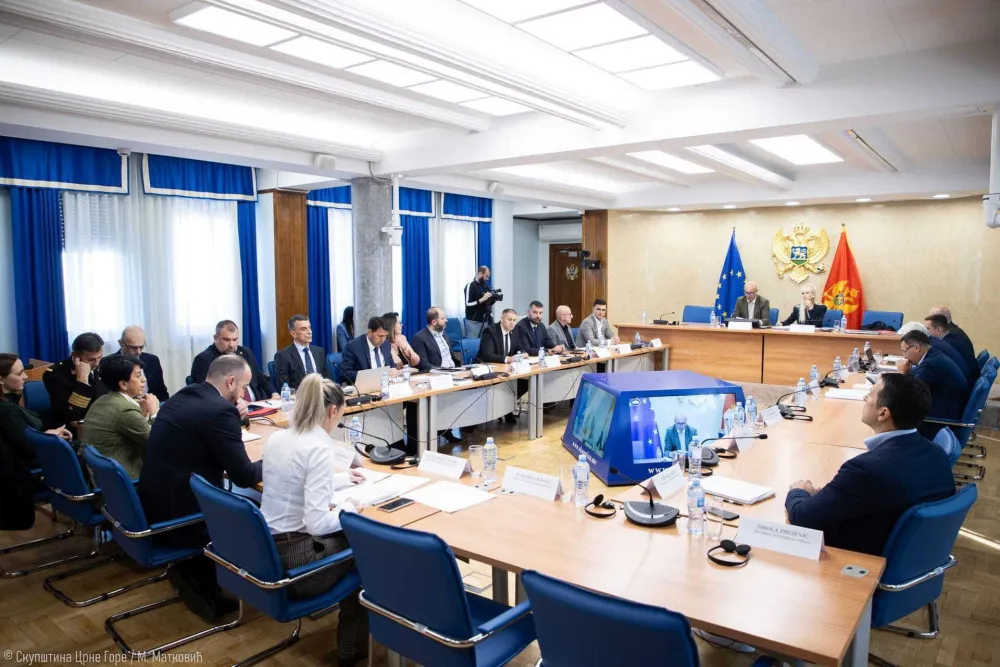 Za policijske rezerviste 70 miliona iz budžeta