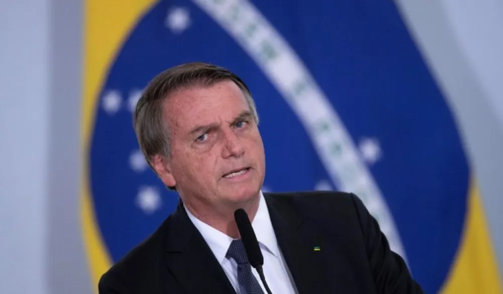 Bolsonaro lemilicom poku&scaron;ao da skine elektronski nadzor