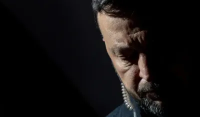 Ukrajinski antikorupcijski istražitelji pretresli prostorije &scaron;efa kabineta Zelenskog