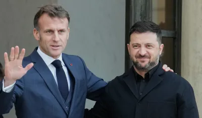 Makron: Razgovori o miru u Ukrajini mogli bi biti prekretnica