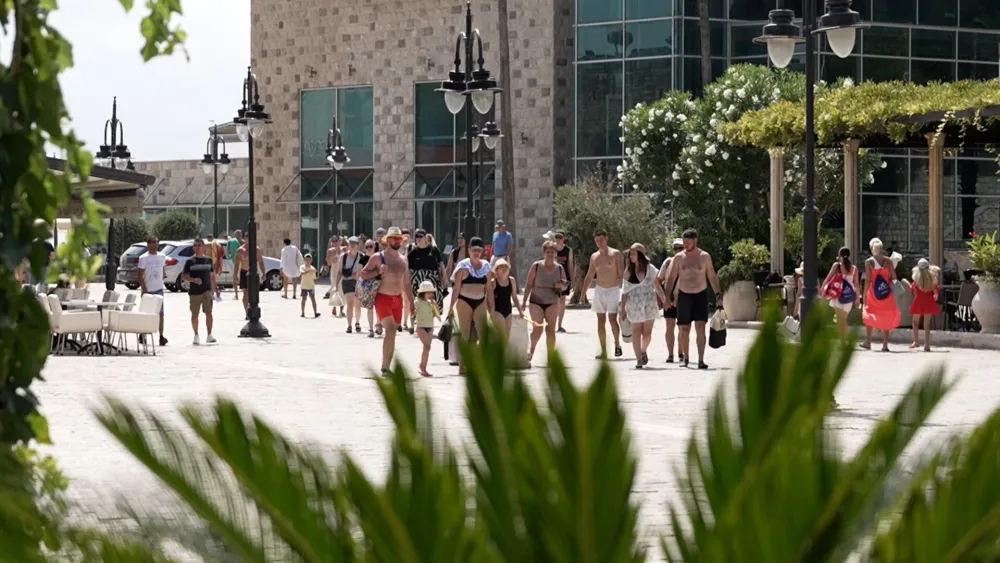 Sagovornici "Dana": Ako ukinemo rusko trži&scaron;te, treba da tražimo kompenzaciju od EU