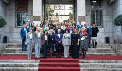 Poslanice u Skup&scaron;tini: Očekujemo da Vrane&scaron; uputi javno izvinjenje Tadić Mijović