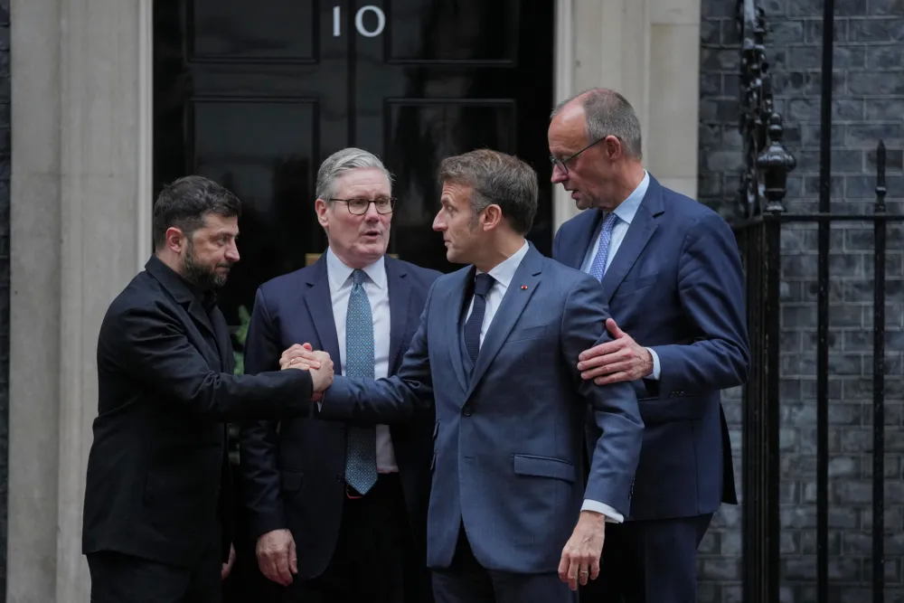 Zavr&scaron;en sastanak Zelenskog, Starmera, Makrona i Merca u Londonu