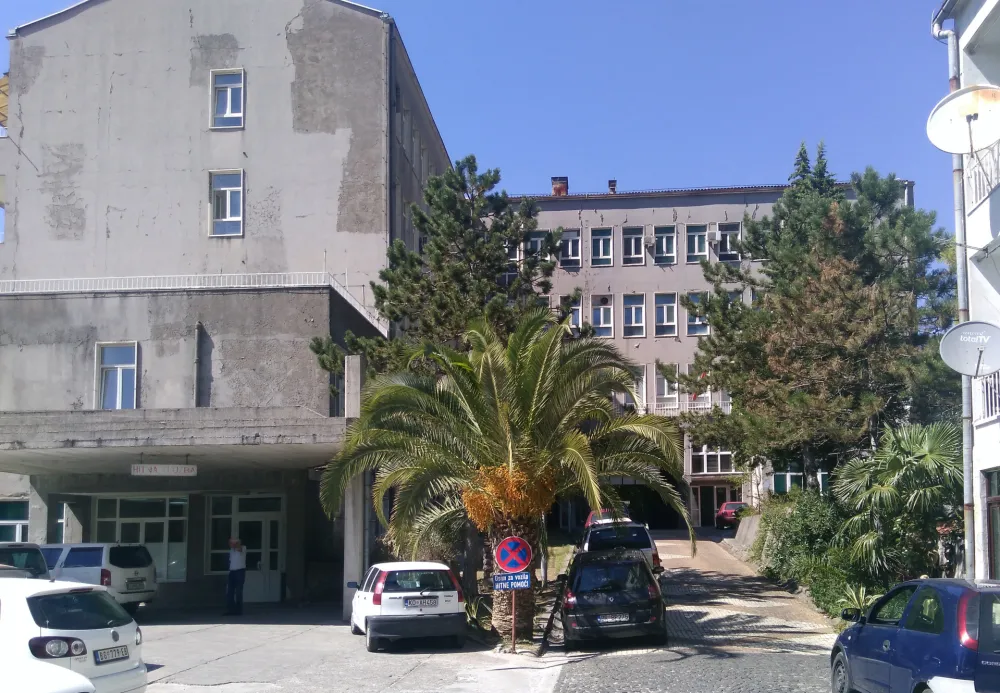 Zabranjene posjete pacijentima u risanskoj bolnici