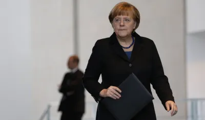 Merkel vi&scaron;e ne koristi svoj prepoznatljivi gest rukama, otkrila za&scaron;to