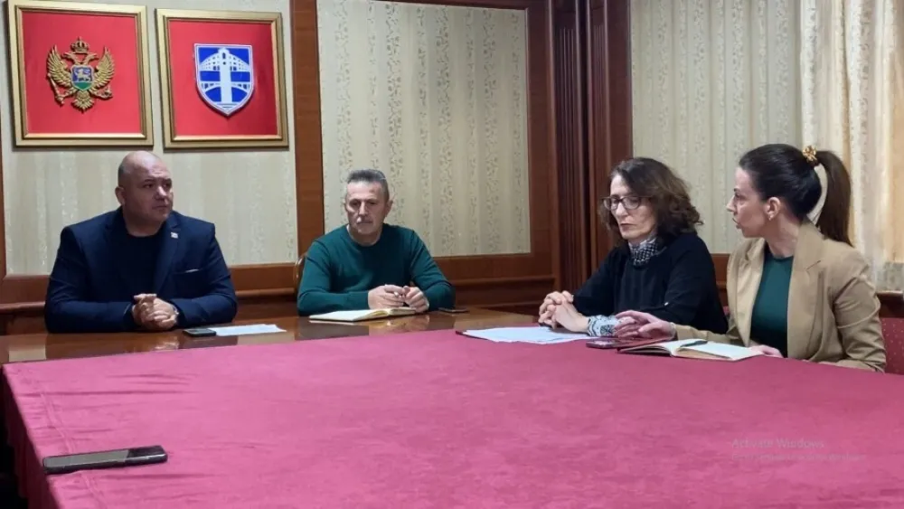 Op&scaron;tinski &scaron;tab razmatrao situaciju (Foto: RTCG)