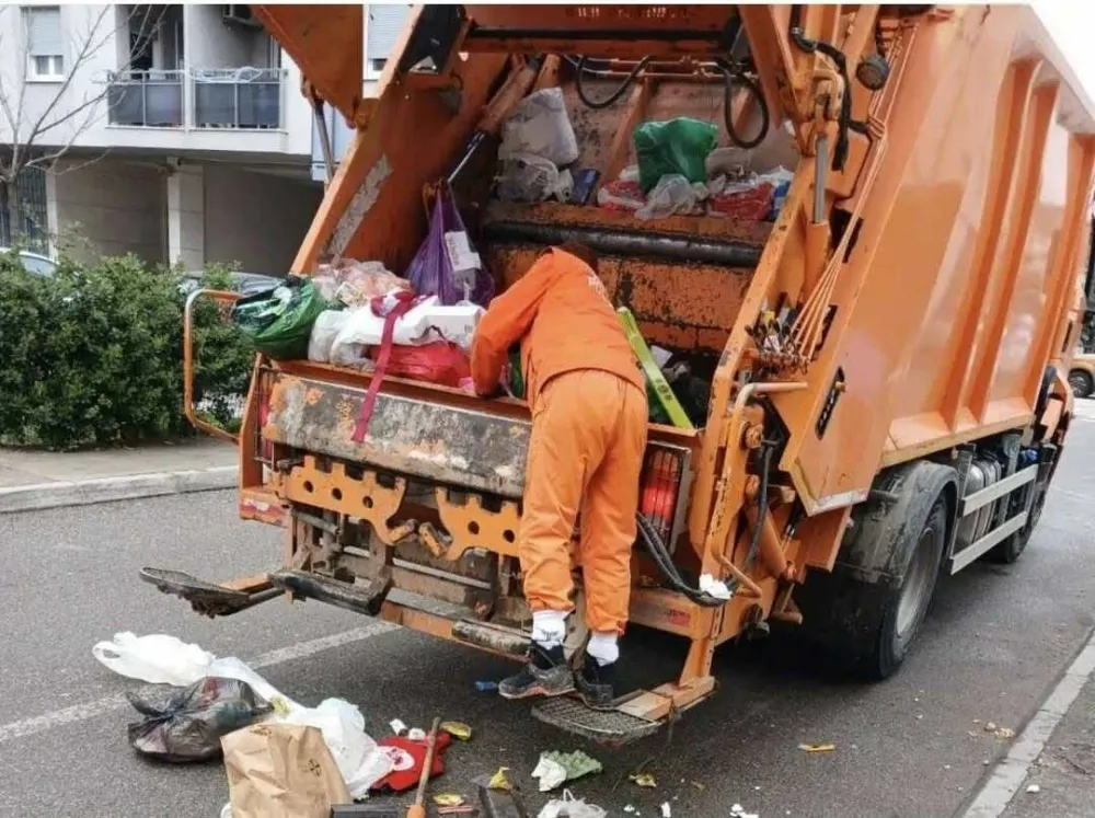 (VIDEO) Čistoća sprema novi cjenovnik; Skuplje skupljanje smeća, možda i naslaga bude manje