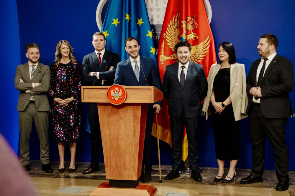 URA: Dječji dodaci ponovo danas na Skup&scaron;tini - prilika parlamentarnoj većini za popravni
