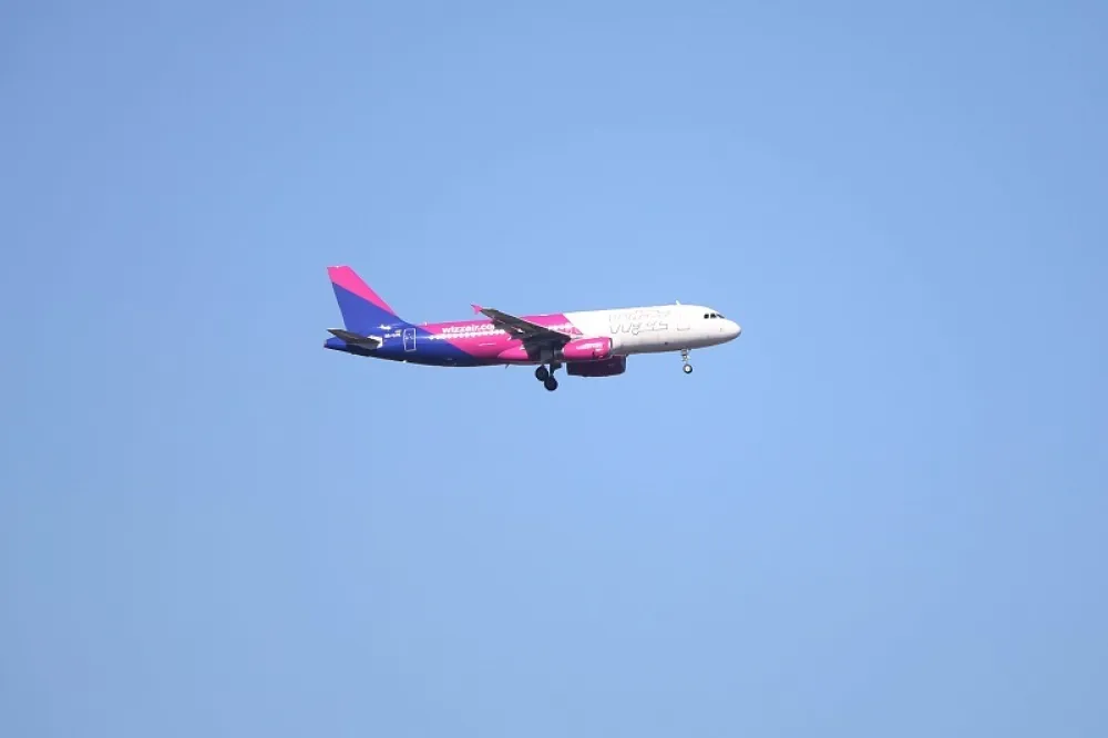 Magla izazvala haos na aerodromu u Skoplju: Otkazano 20 letova, dva preusmjerena