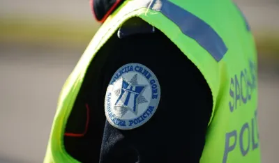 Zabilježeno 15 udesa, povrijeđeno sedam osoba