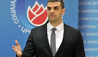 Božović: Treba da čuvamo uspomenu na Bulatovića