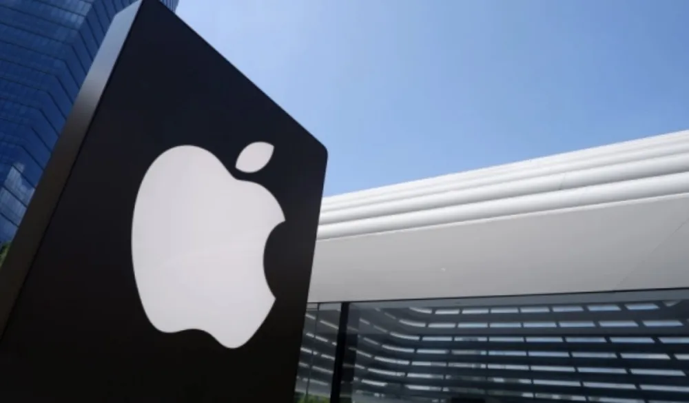Radikalan dizajn: Savitljivi iPhone se pojavio na prvim renderima