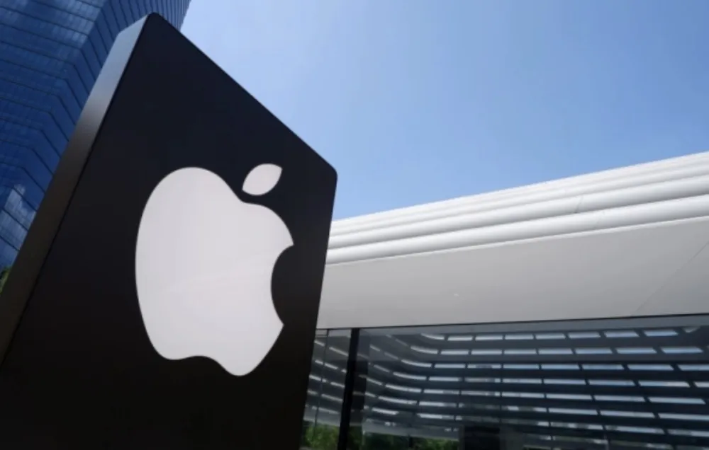 Radikalan dizajn: Savitljivi iPhone se pojavio na prvim renderima