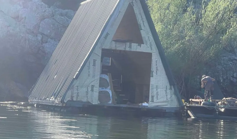 Nacionalni parkovi: Sjutra počinje uklanjanje nelegalnih objekata u NP Skadarsko jezero
