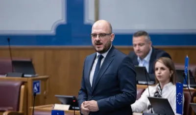 Admir Adrović podnio ostavku na poslaničku funkciju