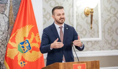 Dukaj za "Dan": Kroz evropska vrata možemo samo reformisani
