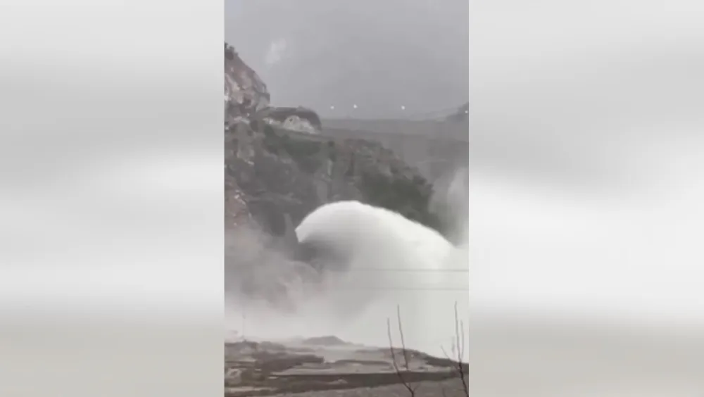 (VIDEO) Otvorena brana u Albaniji, očekuje se porast nivoa Skadarskog jezera
