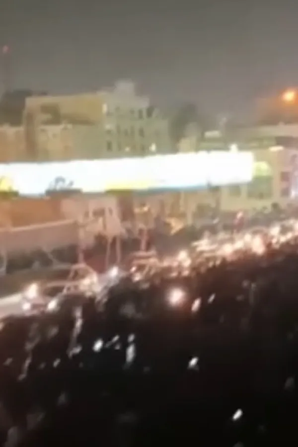 Masovni protesti u Iranu: Vi&scaron;e od 40 poginulih, traži se smjena Hamneija i povratak Reze Pahlavija