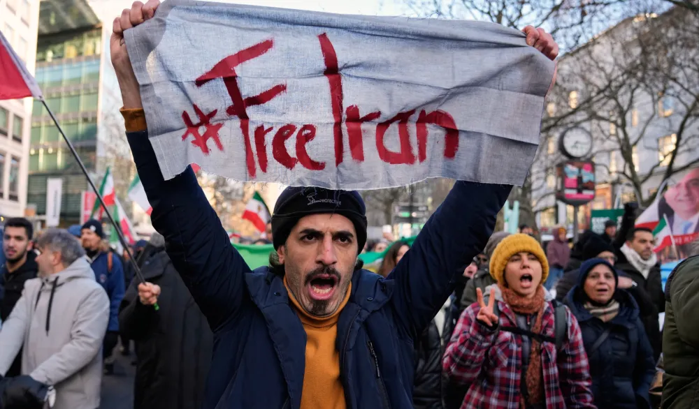 Tramp razmatra vi&scaron;e opcija za Iran, jedna od njih &ndash; vojni udari