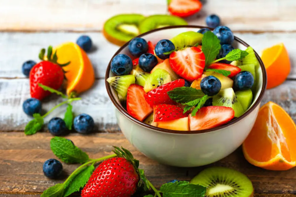 Zimska voćna salata zdrav i ukusan obrok za svako doba dana