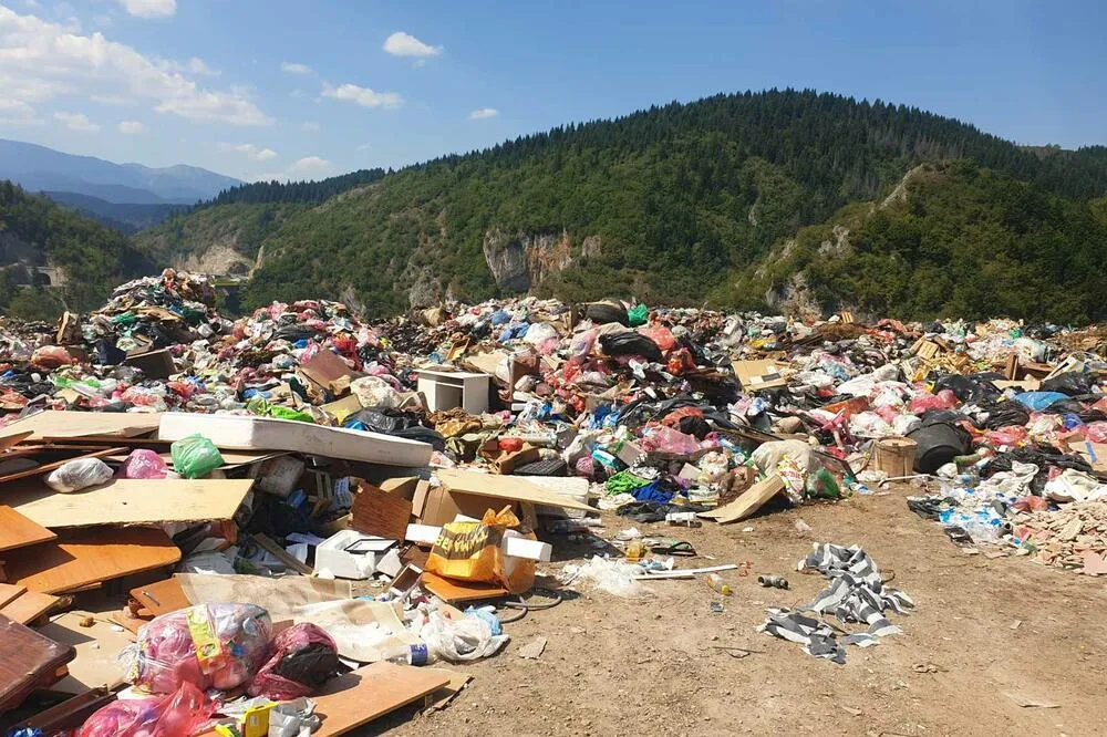 Murić: Građani Rožaja traže da se deponija "Mostina" trajno zatvori