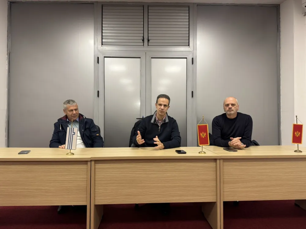 Mugo&scaron;a, Mugo&scaron;a i &Scaron;ainović