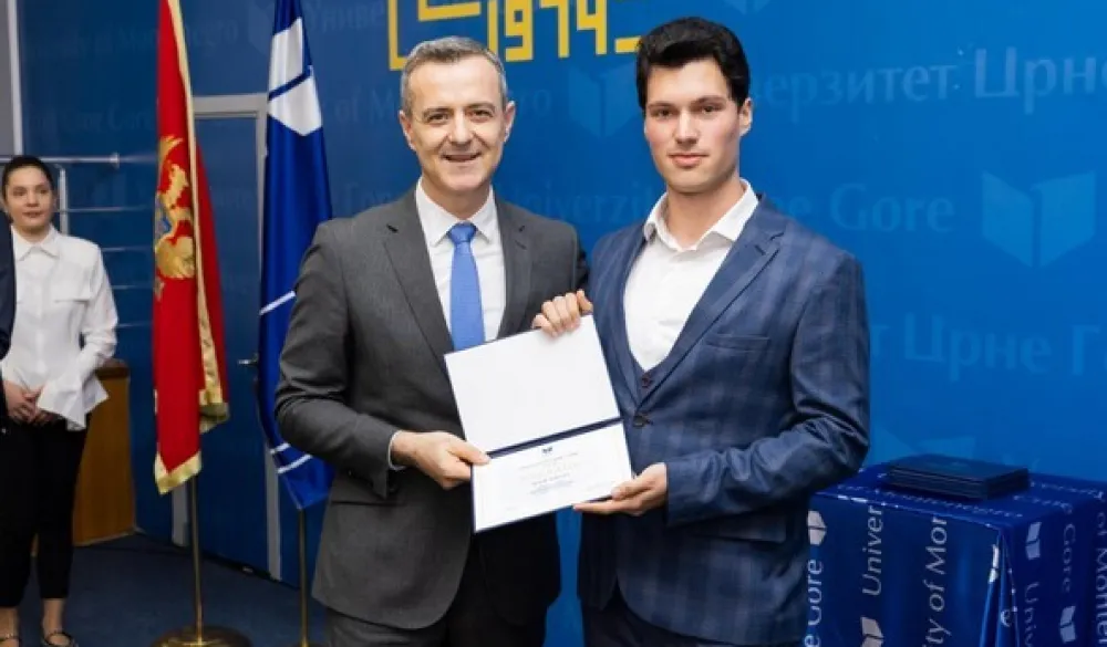Priznanje za izuzetan uspjeh: Jovan Raković među najuspje&scaron;nijim studentima ETF-a
