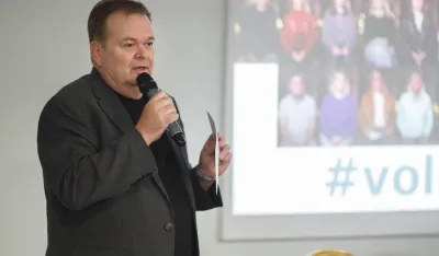 Bader: Zbog nejasnih pravila, trpe i život i poslovanje stranaca