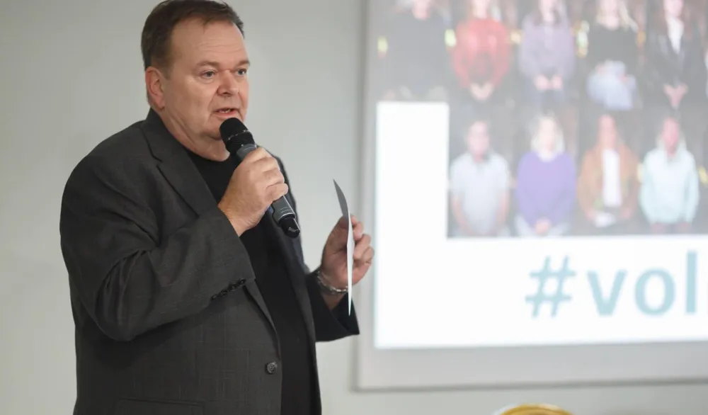 Bader: Strance uslovljavaju posjedovanjem nekretnine od 150.000
