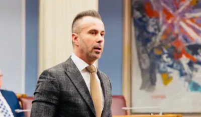 Bogdanović: Sudovi igraju&nbsp;ping-pong igru sa spisima predmeta Vesne Medenice