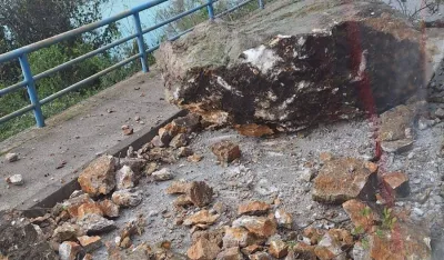 Odron kod Jaza, saobraća se naizmjenično