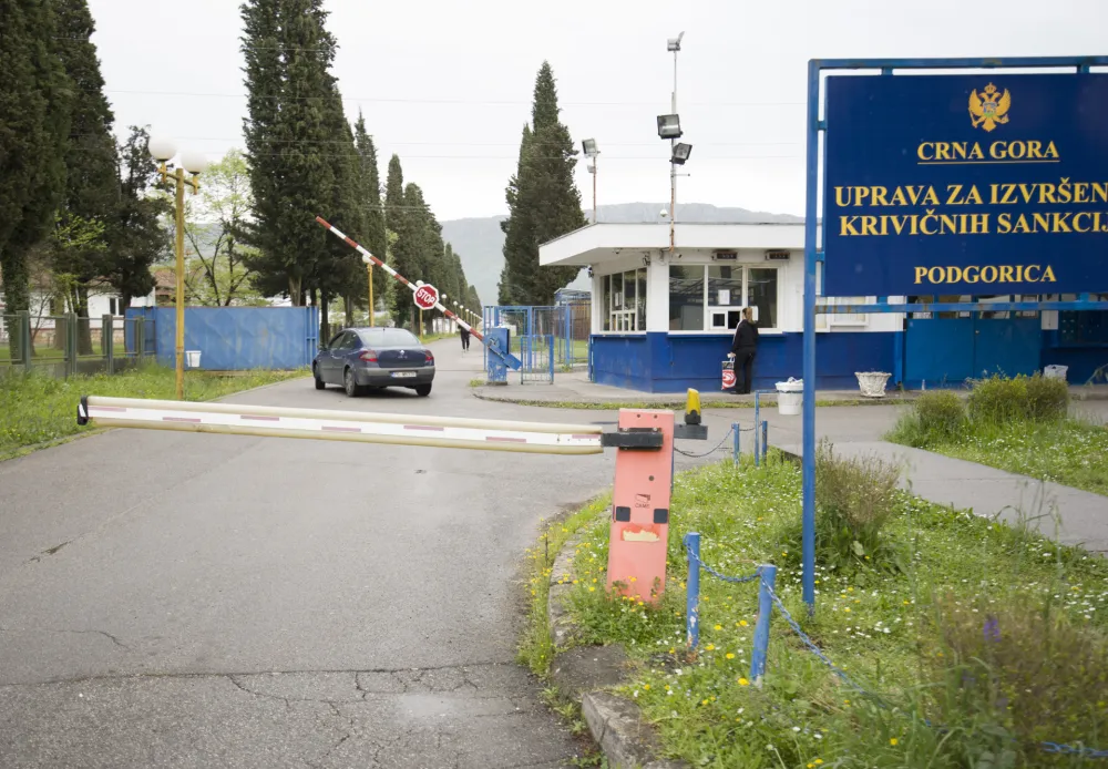 Porodice pritvorenika pozvale ministre pravde i policije da ne vr&scaron;e pritisak na sud: Radite po Ustavu i zakonu, a ne po političkim željama