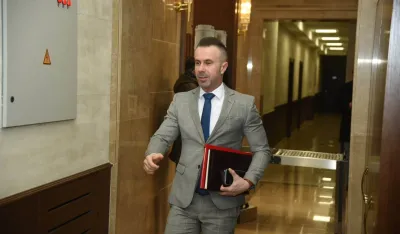 Bogdanović: Čemu rad policije, rizik i napor, ako se po&scaron;alje poruka da je kr&scaron;enje sudskih mjera "prolazna stanica"