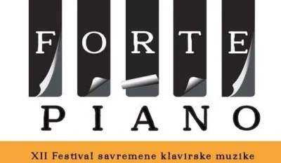 Ljepota savremene muzike na crno-bijelim dirkama