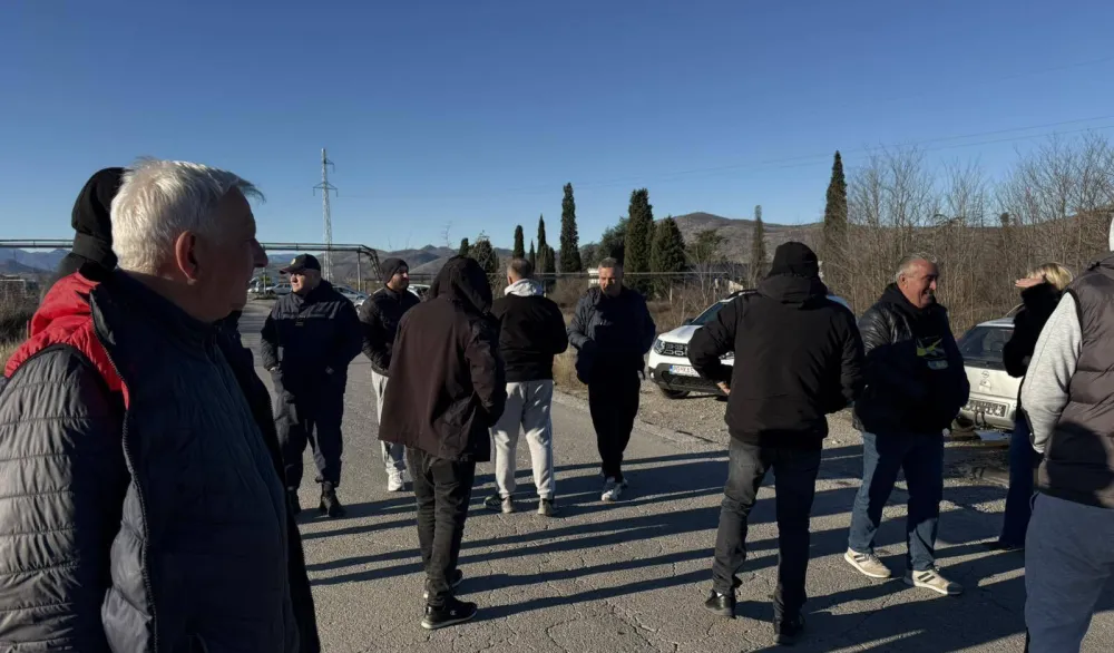 (VIDEO) Protest mje&scaron;tana Botuna: Večeras dogovaraju dalje korake djelovanja&nbsp;