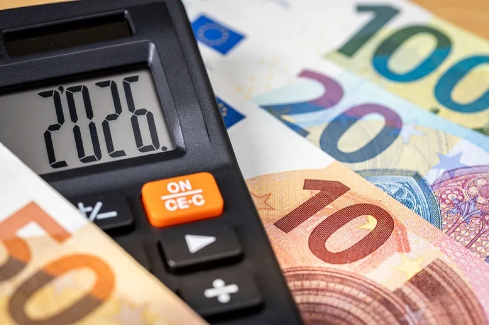 Monstat: Prosječna zarada u januaru skoro 1,03 hiljade eura