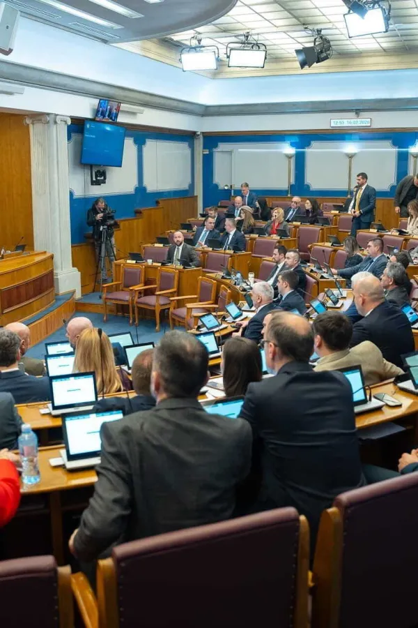 Integracije ujedinile poslanike samo na papiru