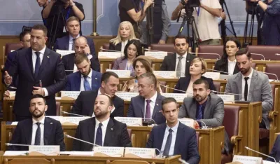 DPS napu&scaron;ta odbore, kreće nova politička faza