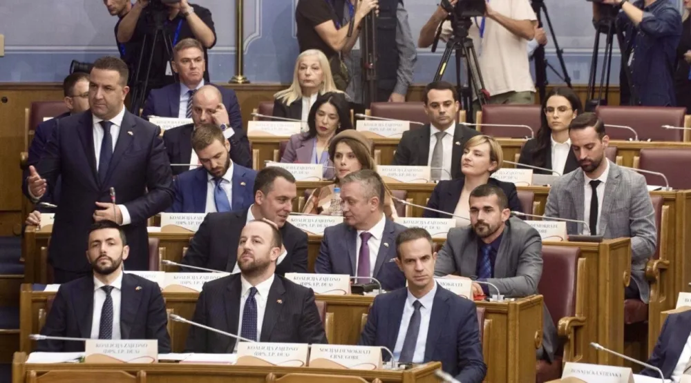 DPS napu&scaron;ta odbore, kreće nova politička faza