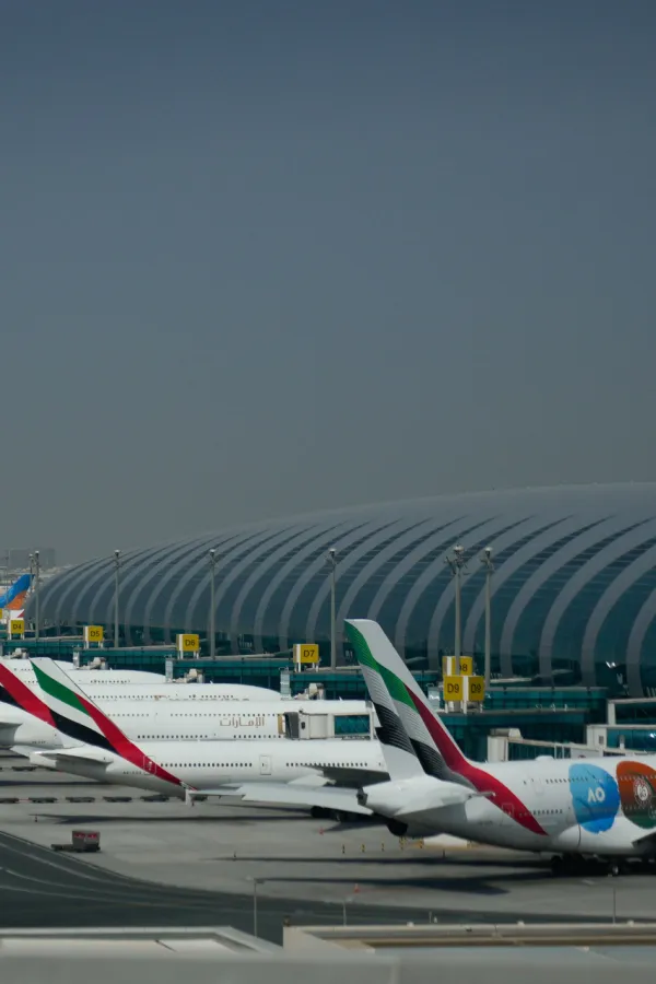 Dva drona pala blizu aerodroma u Dubaiju, povrijeđene četiri osobe