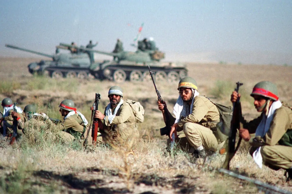 FBI upozorio: Iran bi mogao napasti Kaliforniju dronovima sa mora