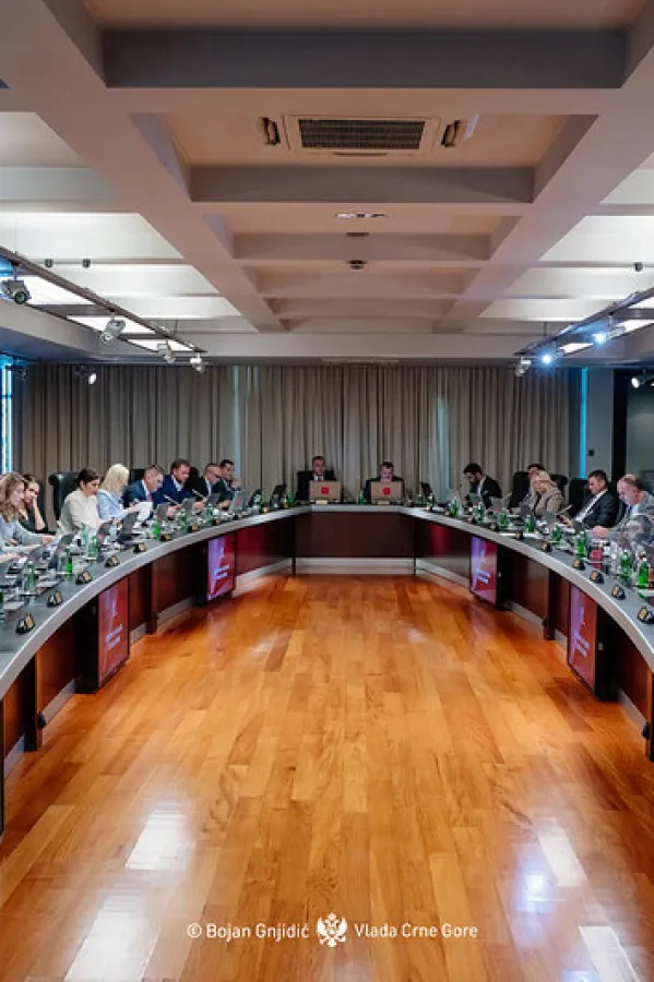 Vlada: Međudržavni sporazum sa UAE u skladu sa Ustavom