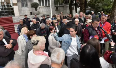 Protest penzionera