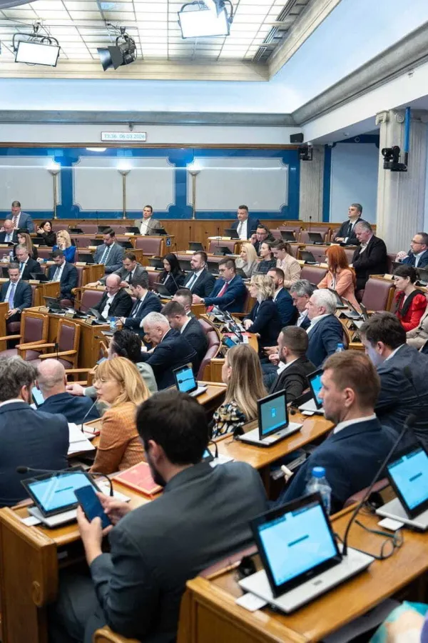 Skup&scaron;tina danas ponovo o zakonima o unutra&scaron;njim poslovima i ANB-u